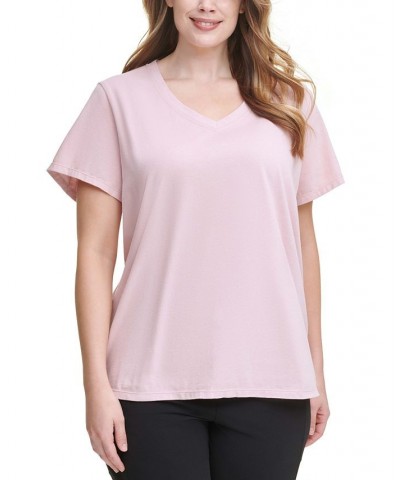 Plus Size Logo Patch V-Neck T-Shirt Pink $13.37 Tops