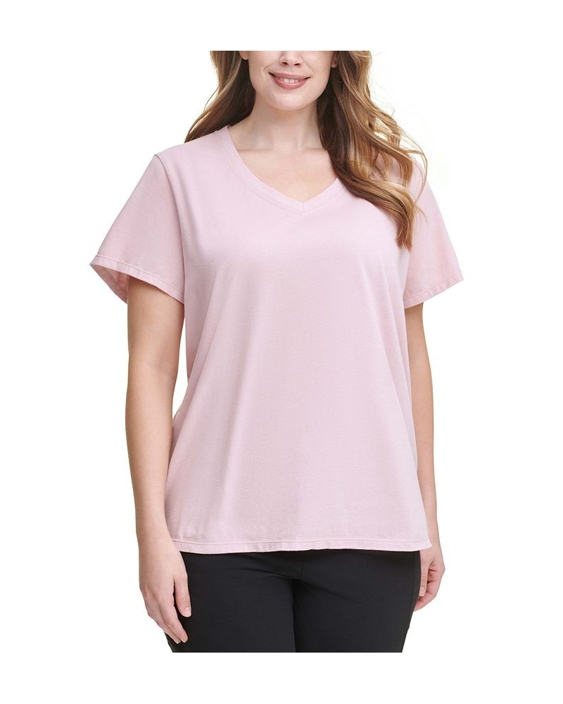 Plus Size Logo Patch V-Neck T-Shirt Pink $13.37 Tops