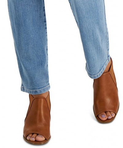 Women's Curvy-Fit High Rise Straight-Leg Jeans Astor $13.20 Jeans