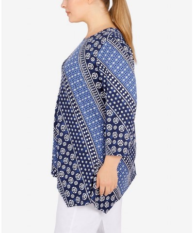 Plus Size Knit Diagonal Stripe Puff Print Top Blue $21.00 Tops